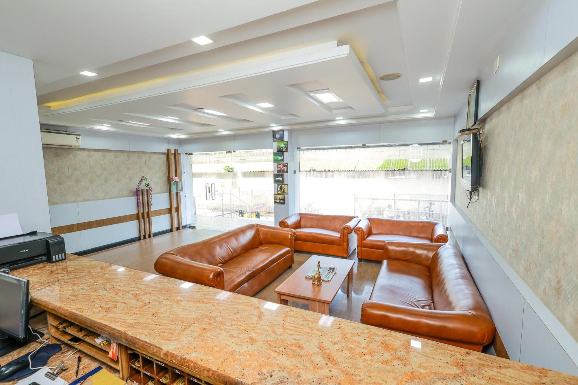 Hotel Janardana Udupi Zewnętrze zdjęcie